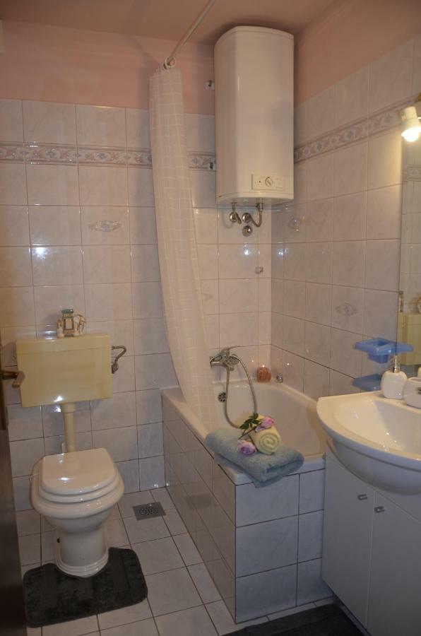 Apartman Una Apartment ซริกเวนิซา ภายนอก รูปภาพ